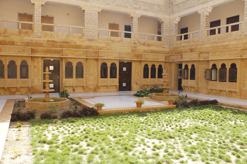 Hotel Neeraj